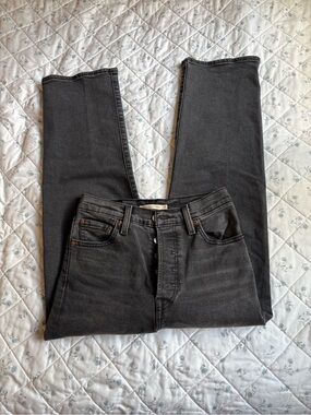 Women’s Black Levi’s Straight-Leg Ankle Jeans
